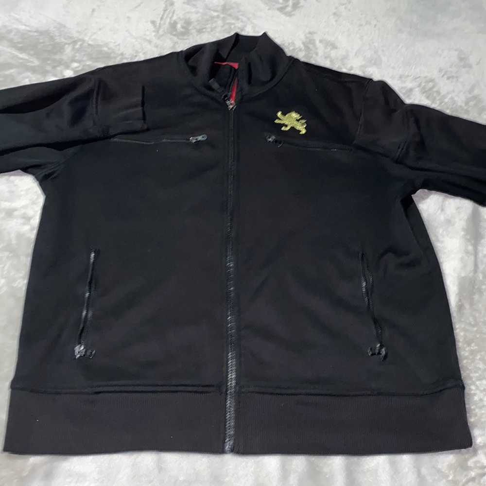 DETAILS:  Preowned Super cute black express long sleeve sweater jacket